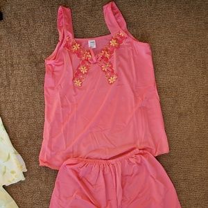grapefruit pink silk pajamas -- brand new!
